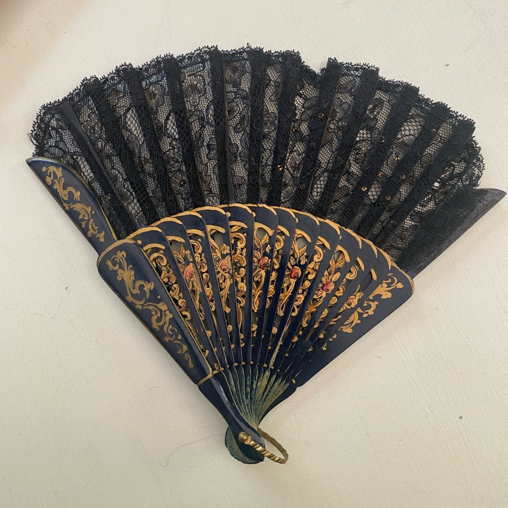 COPY - Vintage Spanish Fans